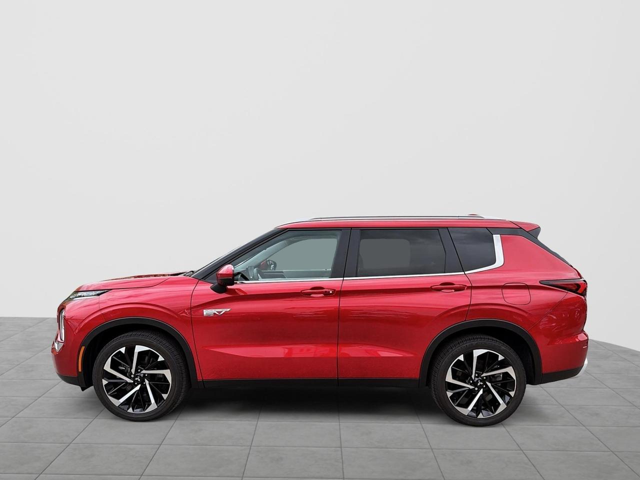 2025 Mitsubishi Outlander Phev SEL Photo