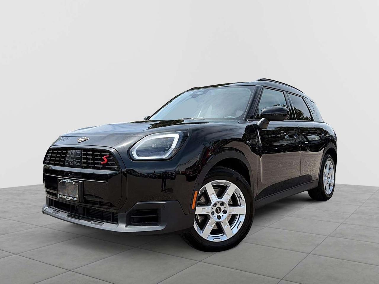AWD, ABS brakes, Alloy wheels, Electronic Stability Control, Front dual zone A/C, Heated door mirrors, Heated Front Seats, Heated front seats, Illuminated entry, Low tire pressure warning, Power Liftgate, Power moonroof, Remote keyless entry, Traction control.

Odometer is 8242 kilometers below market average!


2026 Midnight Black II Metallic MINI | Apple CarPlay | Heated Seats | Power Moonroof Cooper S Countryman

Vehicle Price and Finance payments include OMVIC Fee, Admin Fee and Fuel. Erin Mills Mitsubishi is proud to offer a superior selection of top quality pre-owned vehicles of all makes. We stock cars, trucks, SUVs, sports cars, and crossovers to fit every budget!! We have been proudly serving the cities and towns of Kitchener, Guelph, Waterloo, Hamilton, Oakville, Toronto, Windsor, London, Niagara Falls, Cambridge, Orillia, Bracebridge, Barrie, Mississauga, Brampton, Simcoe, Burlington, Ottawa, Sarnia, Port Elgin, Kincardine, Listowel, Collingwood, Arthur, Wiarton, Brantford, St. Catharines, Newmarket, Stratford, Peterborough, Kingston, Sudbury, Sault Ste Marie, Welland, Oshawa, Whitby, Cobourg, Belleville, Trenton, Petawawa, North Bay, Huntsville, Gananoque, Brockville, Napanee, Arnprior, Bancroft, Owen Sound, Chatham, St. Thomas, Leamington, Milton, Ajax, Pickering and surrounding areas since 2009.
