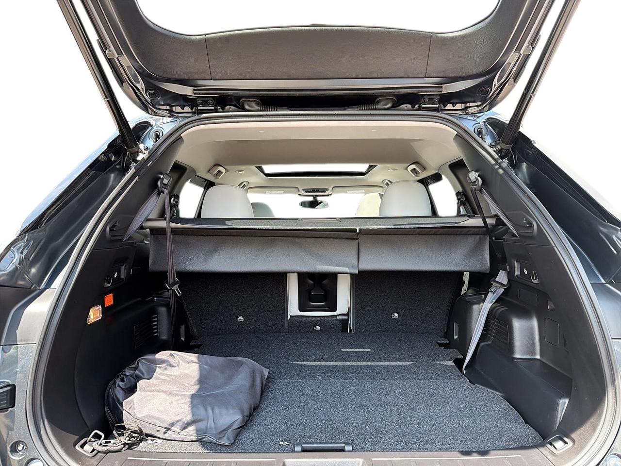2025 Mitsubishi Outlander Phev GT | CPO | ACCESSORIES OVERLOAD | LOW KMS Photo