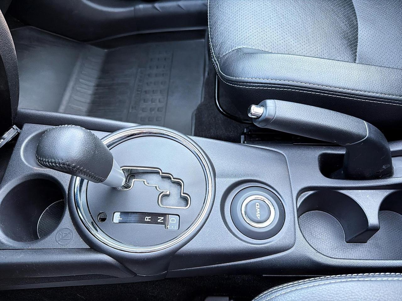 2017 Mitsubishi RVR GT Premium Pkg | Leather | Power Seats Photo