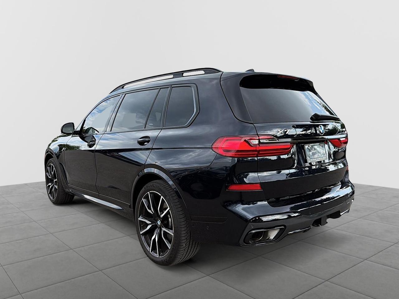 2022 BMW X7 xDrive40i Sports Activity Vehicle Photo4