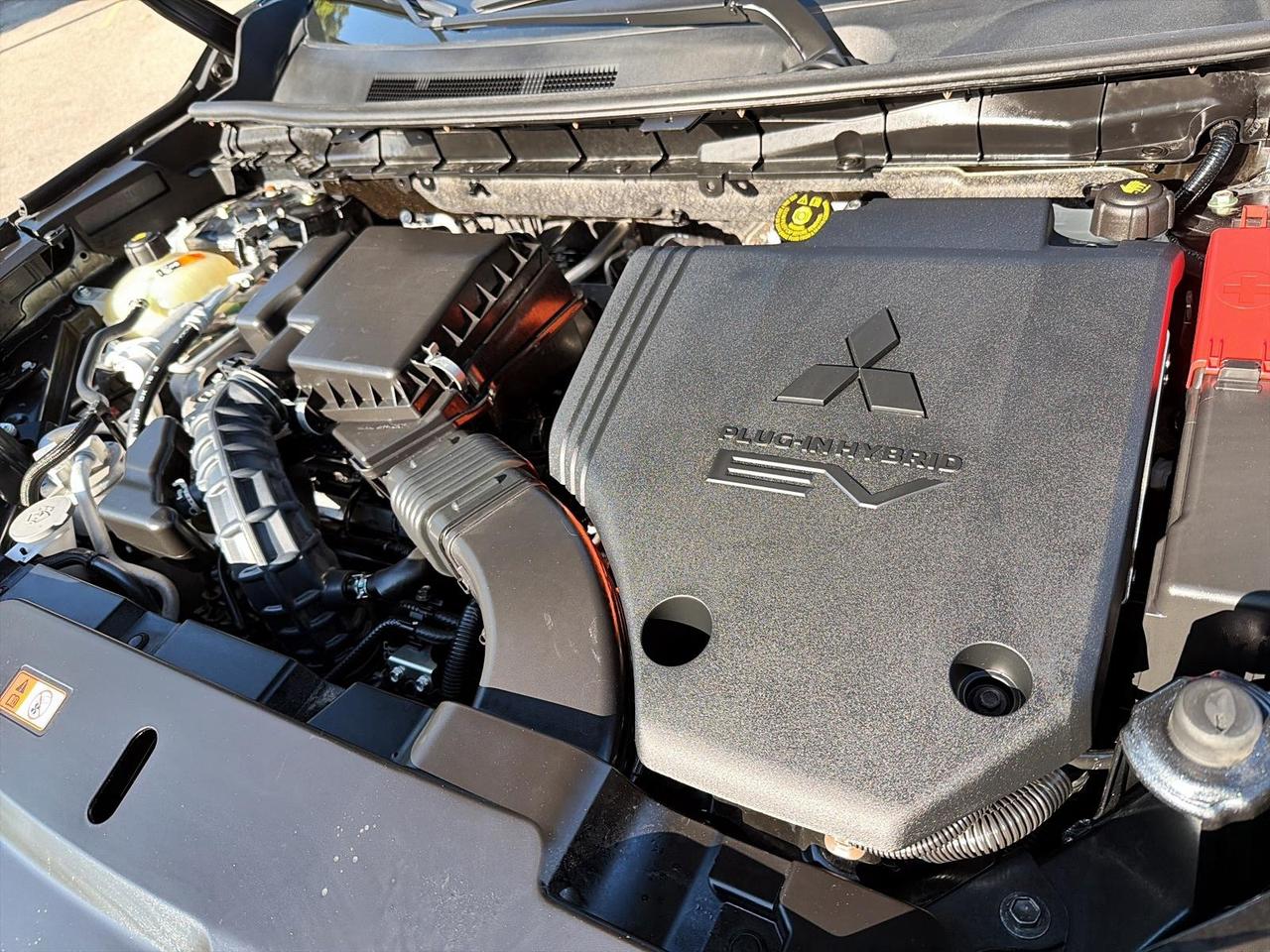 2025 Mitsubishi Outlander Phev GT NOIR | CPO | Wireless CarPlay Photo