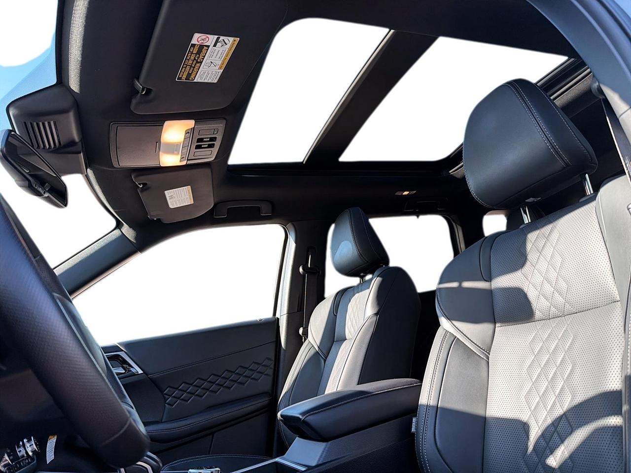 2025 Mitsubishi Outlander Phev GT NOIR | CPO | Wireless CarPlay Photo