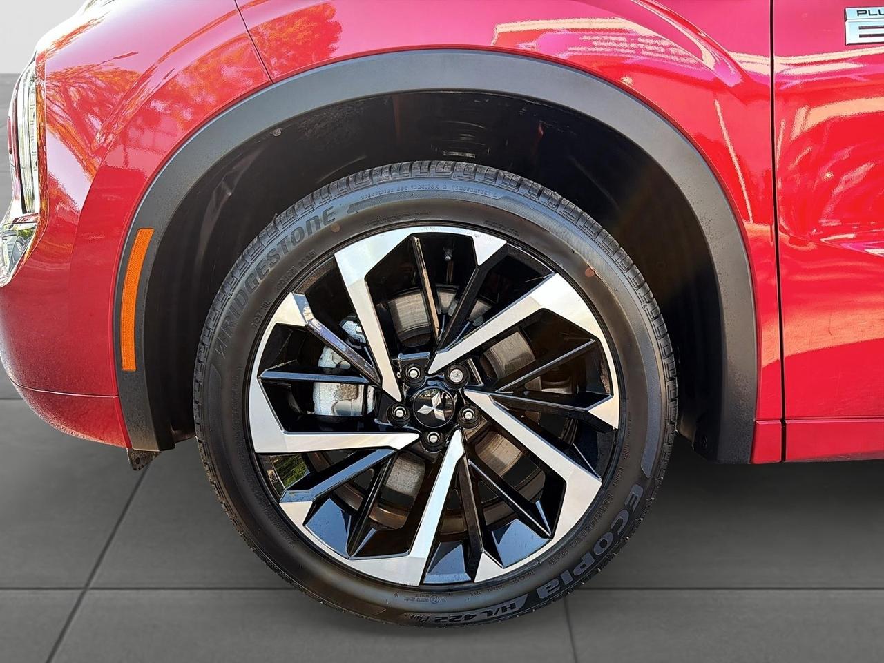 2025 Mitsubishi Outlander Phev GT | CPO | No Accidents | LOW KMS Photo