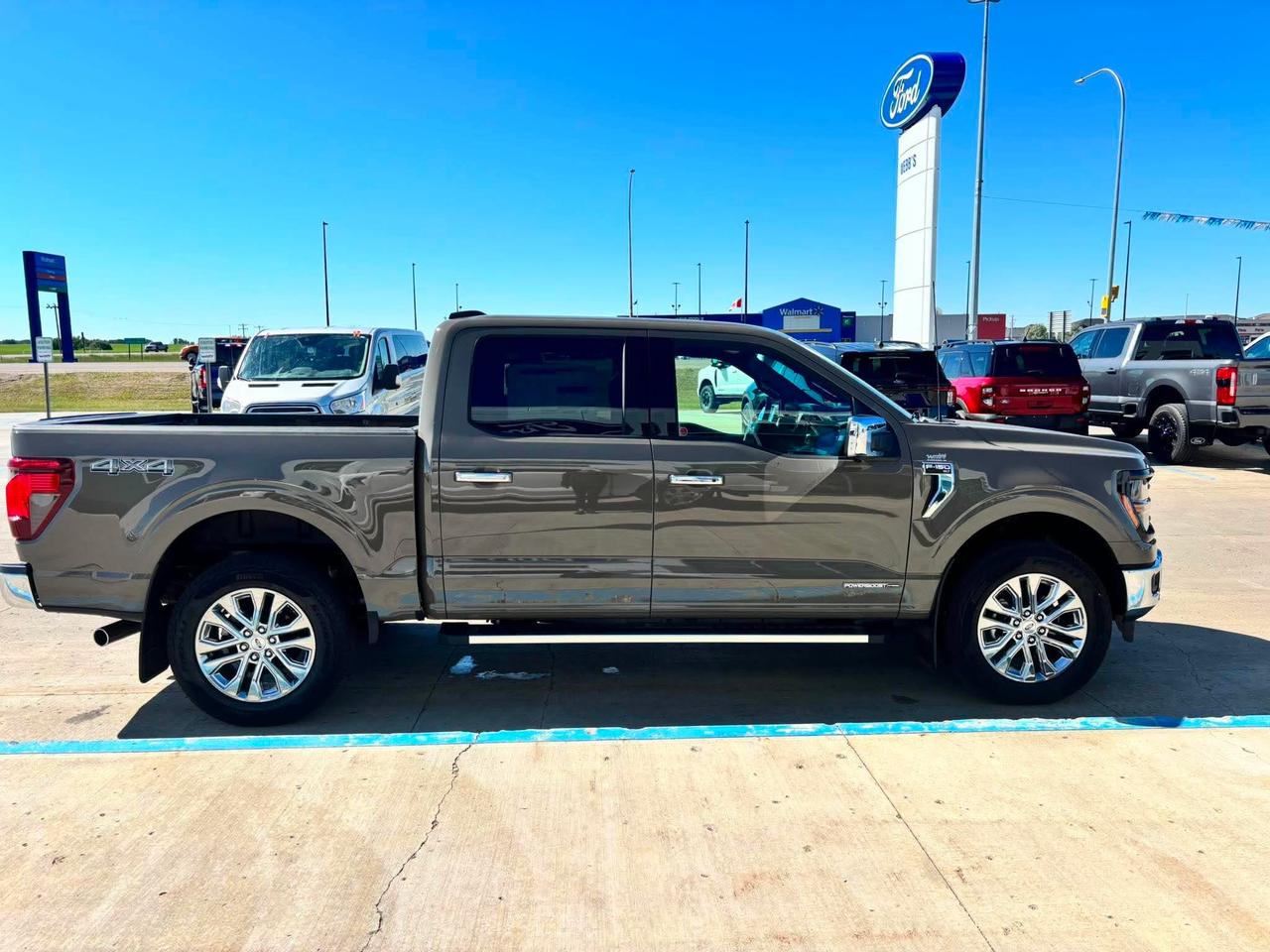 2026 Ford F-150 XLT 4WD SuperCrew 5.5' Box Photo2