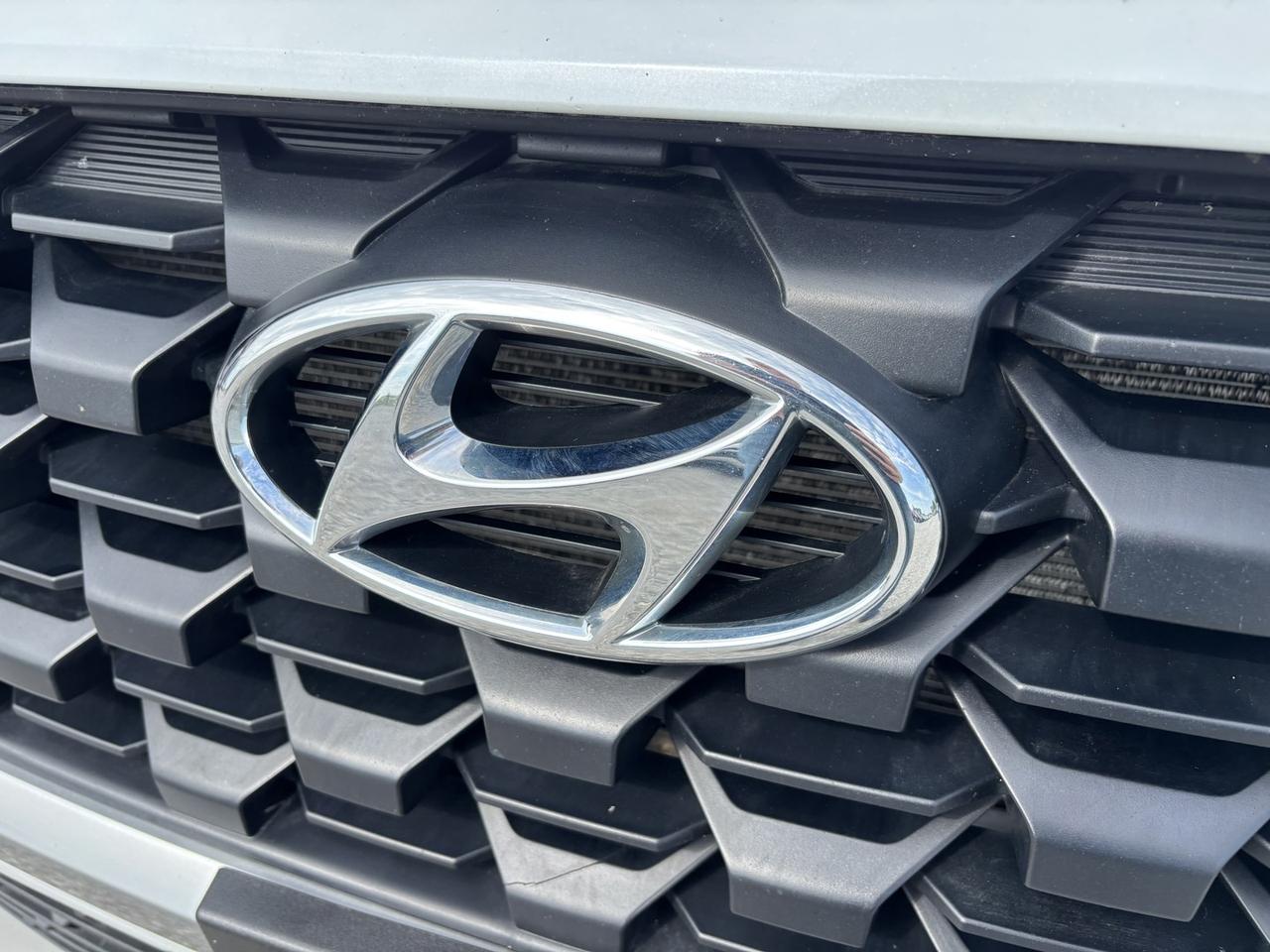 2021 Hyundai Santa Fe Preferred Photo