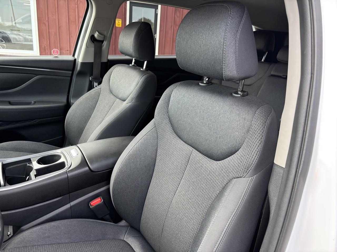 2021 Hyundai Santa Fe Preferred Photo
