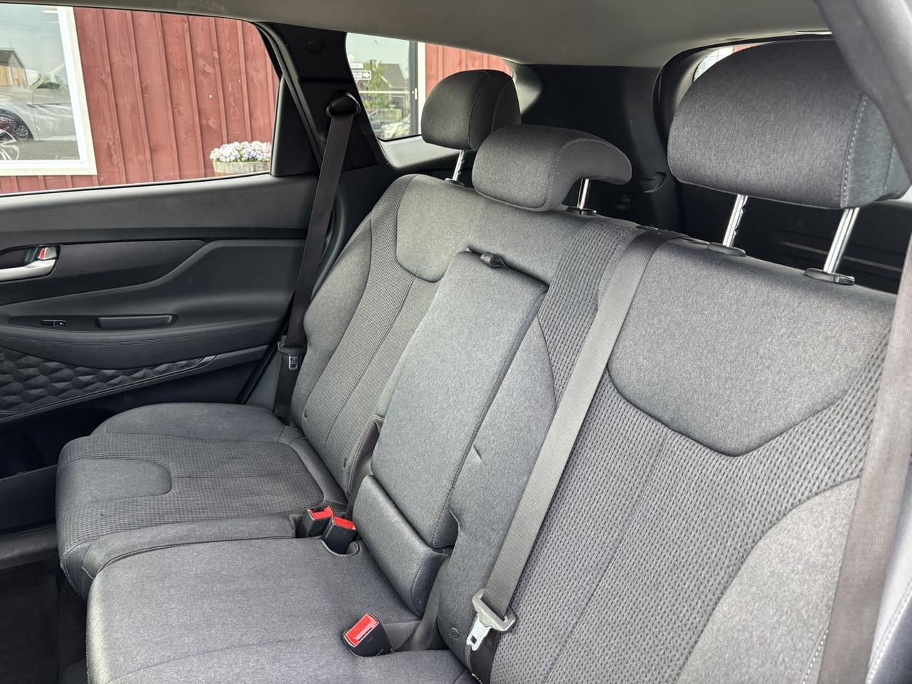 2021 Hyundai Santa Fe Preferred Photo