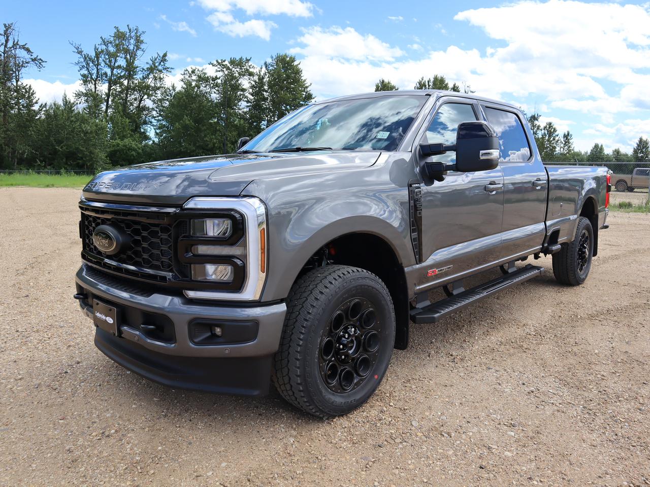 2026 Ford F-350 Super Duty SRW Lariat Photo0