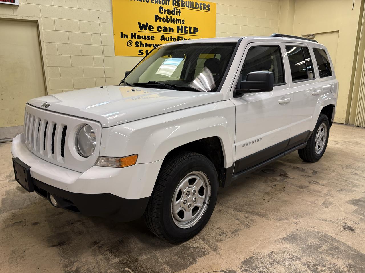 2014 Jeep Patriot SPORT Photo