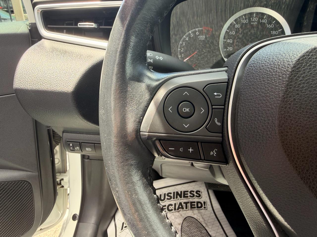 2021 Toyota Corolla SE Photo