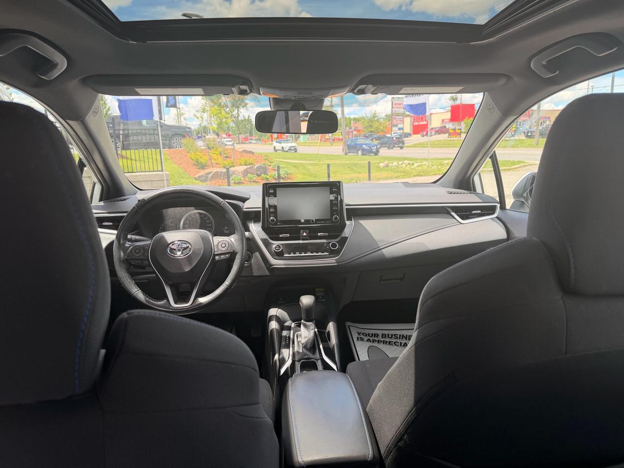 2021 Toyota Corolla SE Photo
