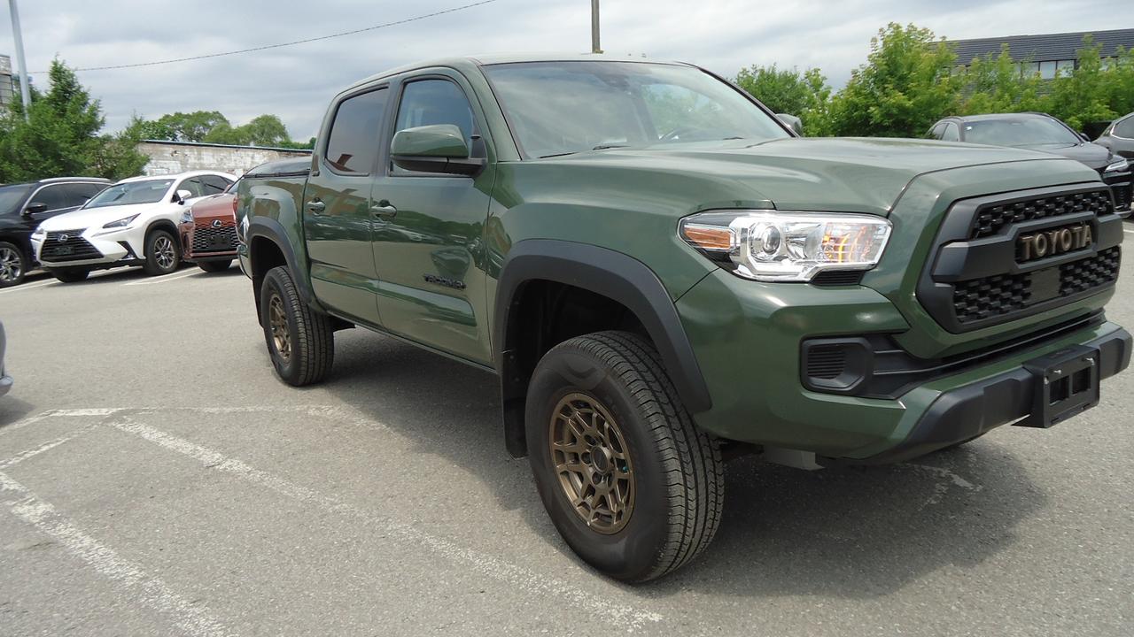 2022 Toyota TACOMA 4X4 DOUBLE CAB TRD  - Photo #1