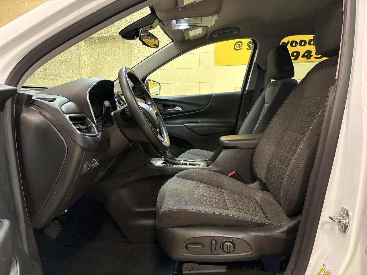 2024 Chevrolet Equinox LT Photo