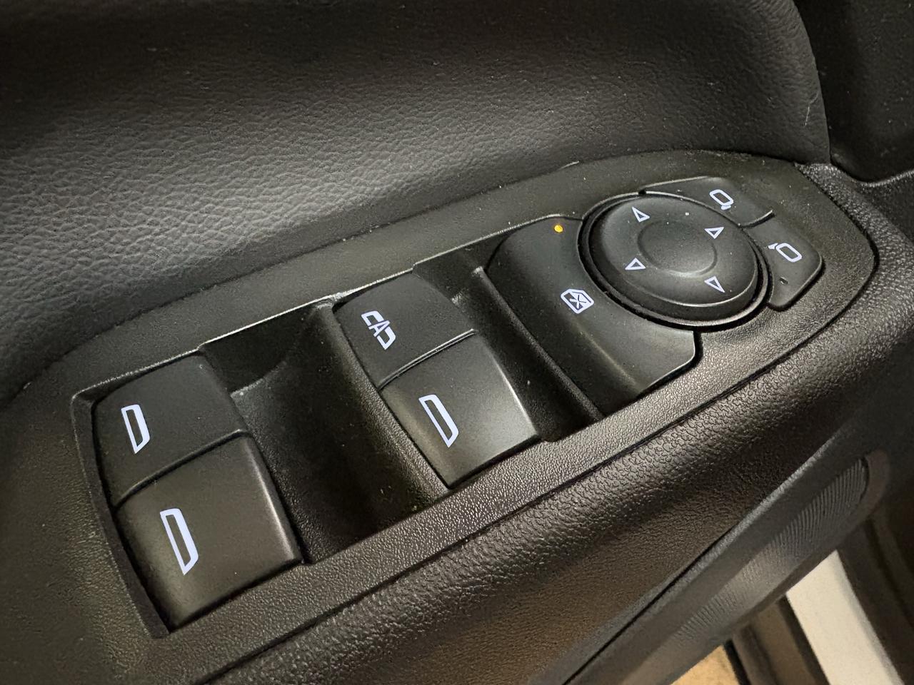 2024 Chevrolet Equinox LT Photo