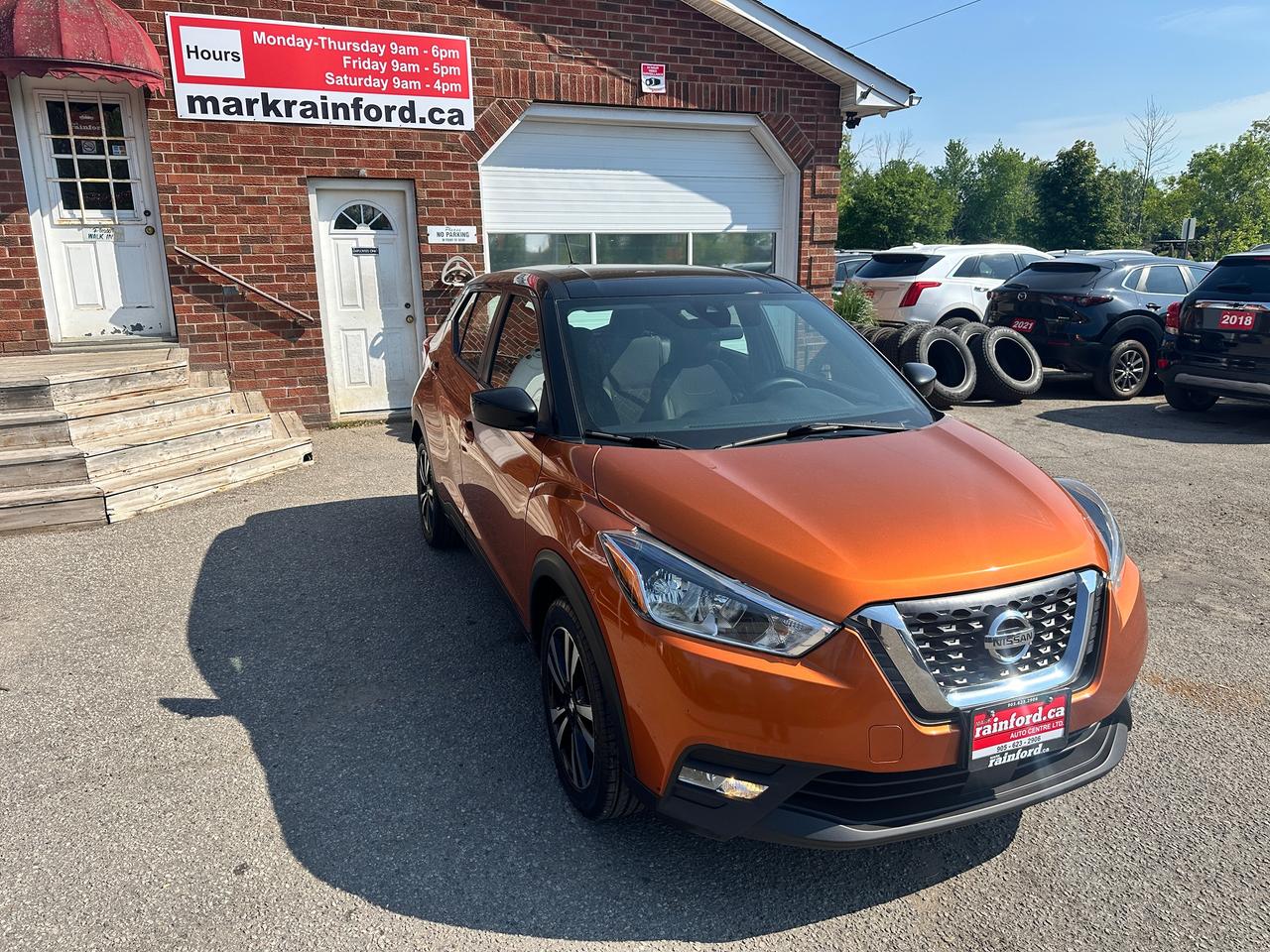 2020 Nissan Kicks SV FWD HTD-Cloth BackupCam RemStart Alloys CarPlay Photo