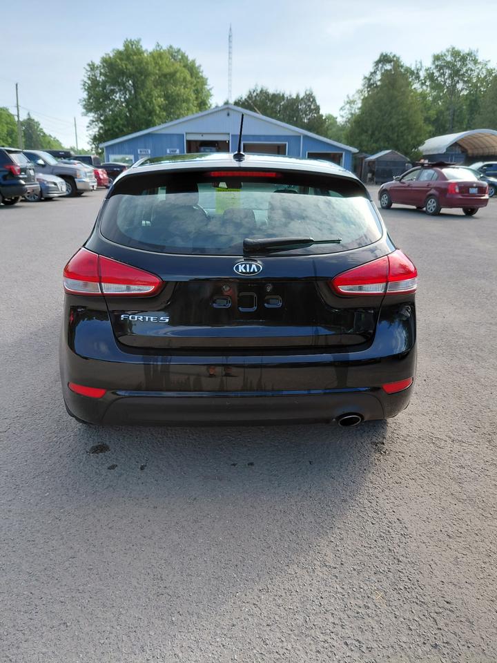 2015 Kia Forte5 LX+ Photo