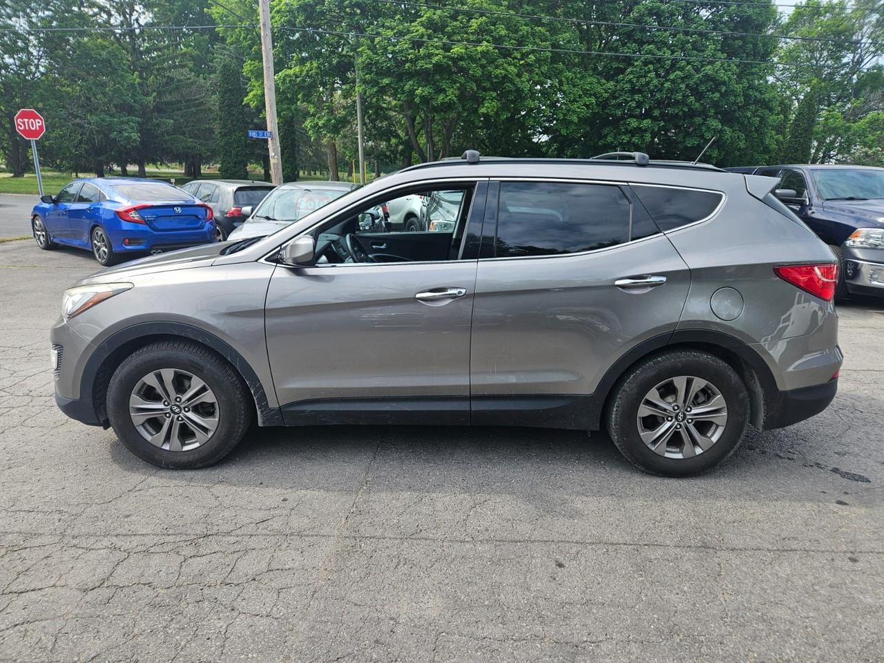2015 Hyundai Santa Fe Sport FWD 4dr 2.4L Premium Photo3
