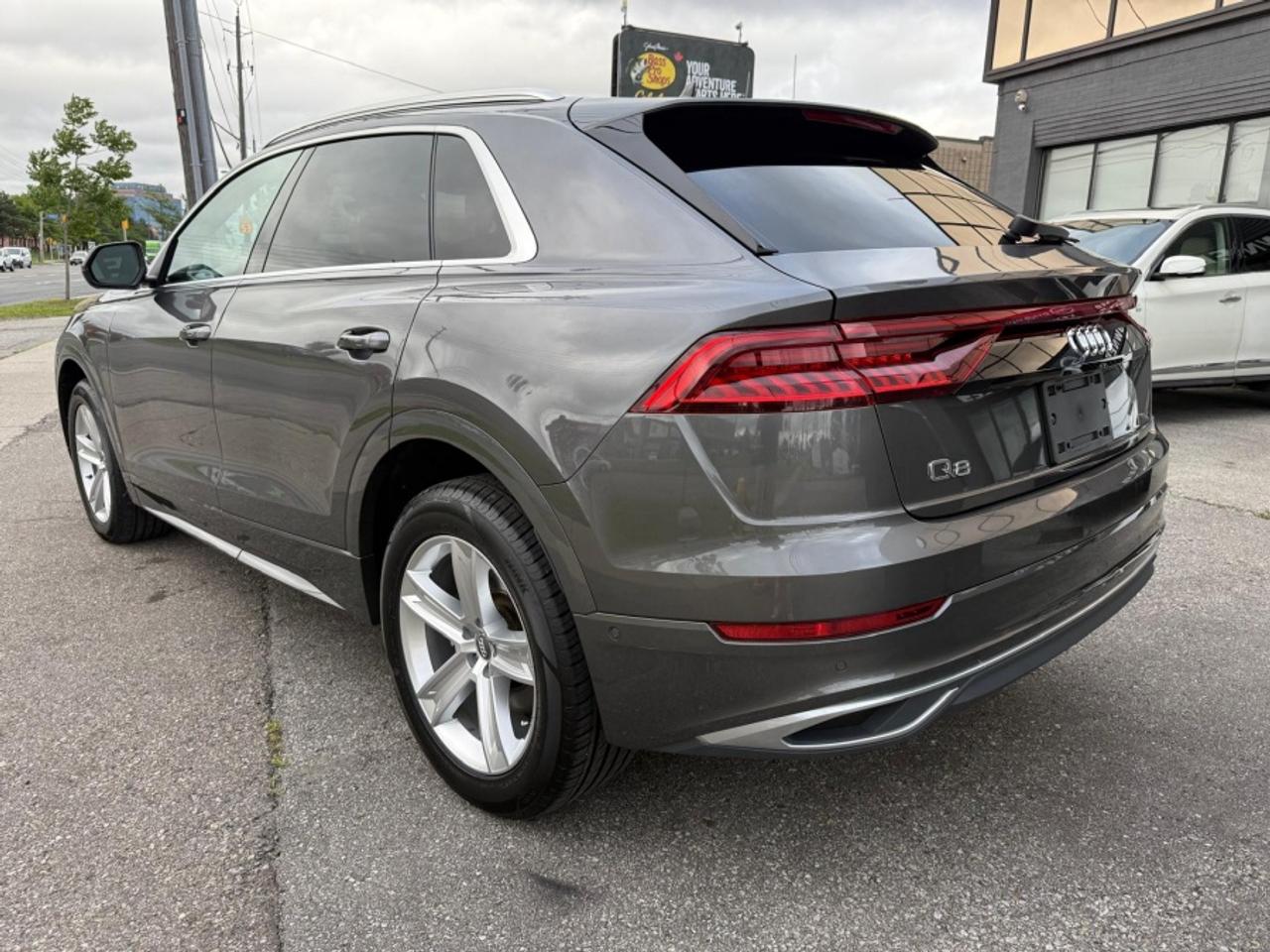 2019 Audi Q8 PROGRESSIV /LEATHER /NAVI /REAR CAM /SUNROOF Photo
