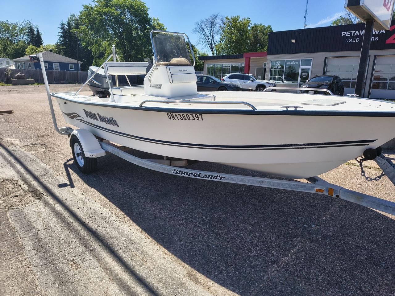 2003 Palm Beach Whitecap 175 with 60HP Yamaha 2 stroke engine & 2003 Shore lander trailer  Photo