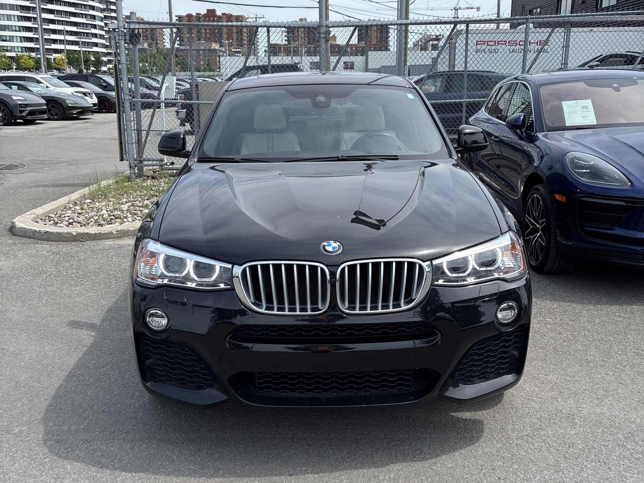 2017 BMW X4 xDrive28i, LOW KM'S, M-SPORT PACKAGE!! Photo