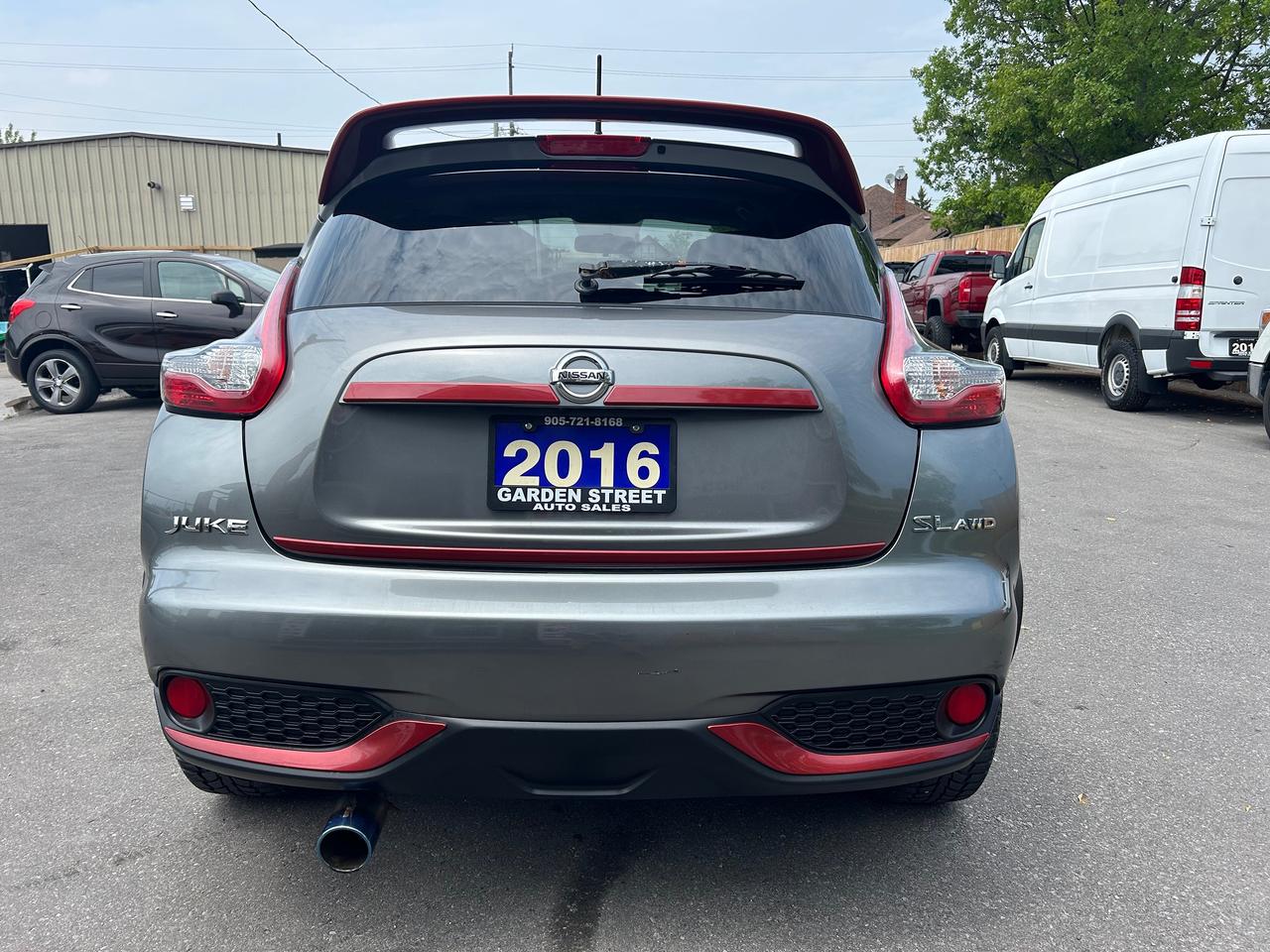 2016 Nissan Juke SV Photo3