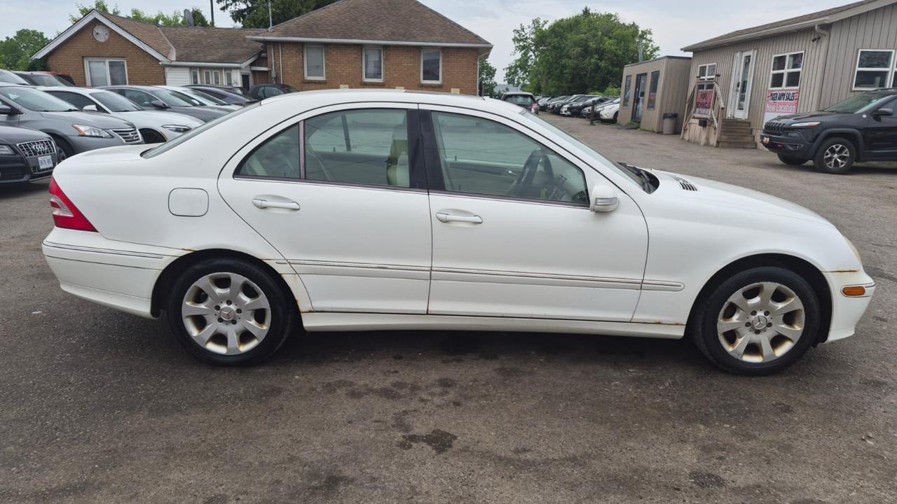 2006 Mercedes-Benz C-Class AS IS, C350, RUNS AND DRIVES, FUEL LEAK Photo