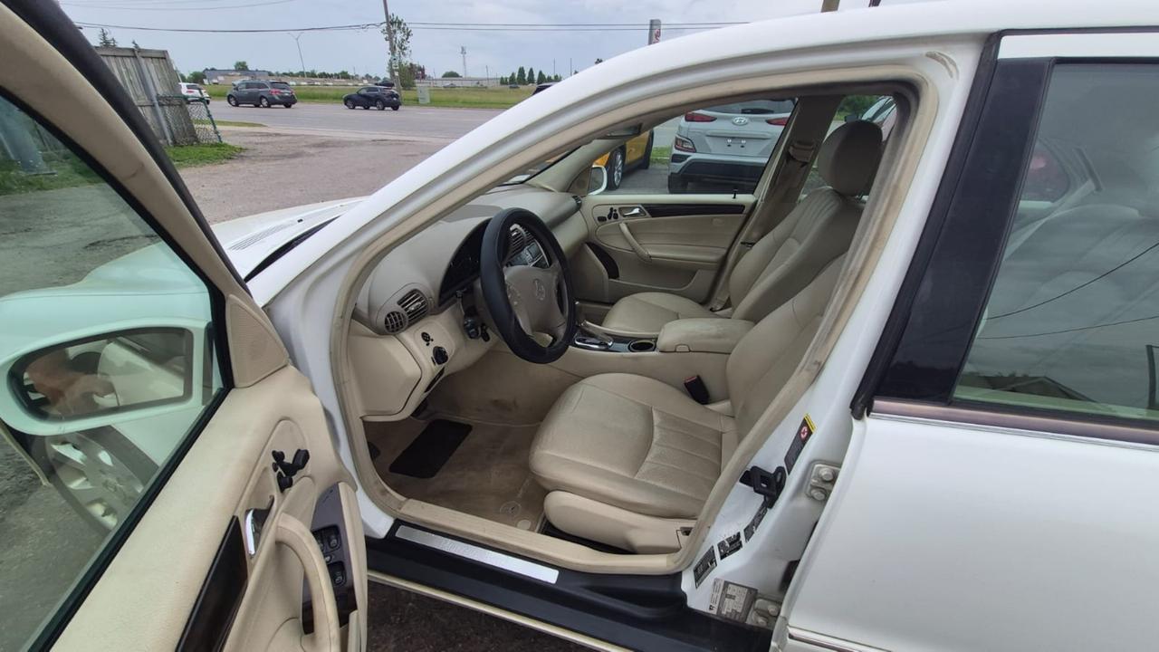 2006 Mercedes-Benz C-Class AS IS, C350, RUNS AND DRIVES, FUEL LEAK Photo