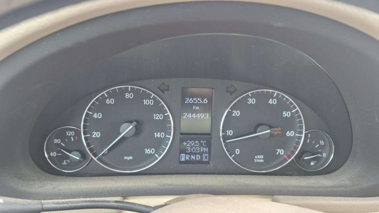 2006 Mercedes-Benz C-Class AS IS, C350, RUNS AND DRIVES, FUEL LEAK Photo
