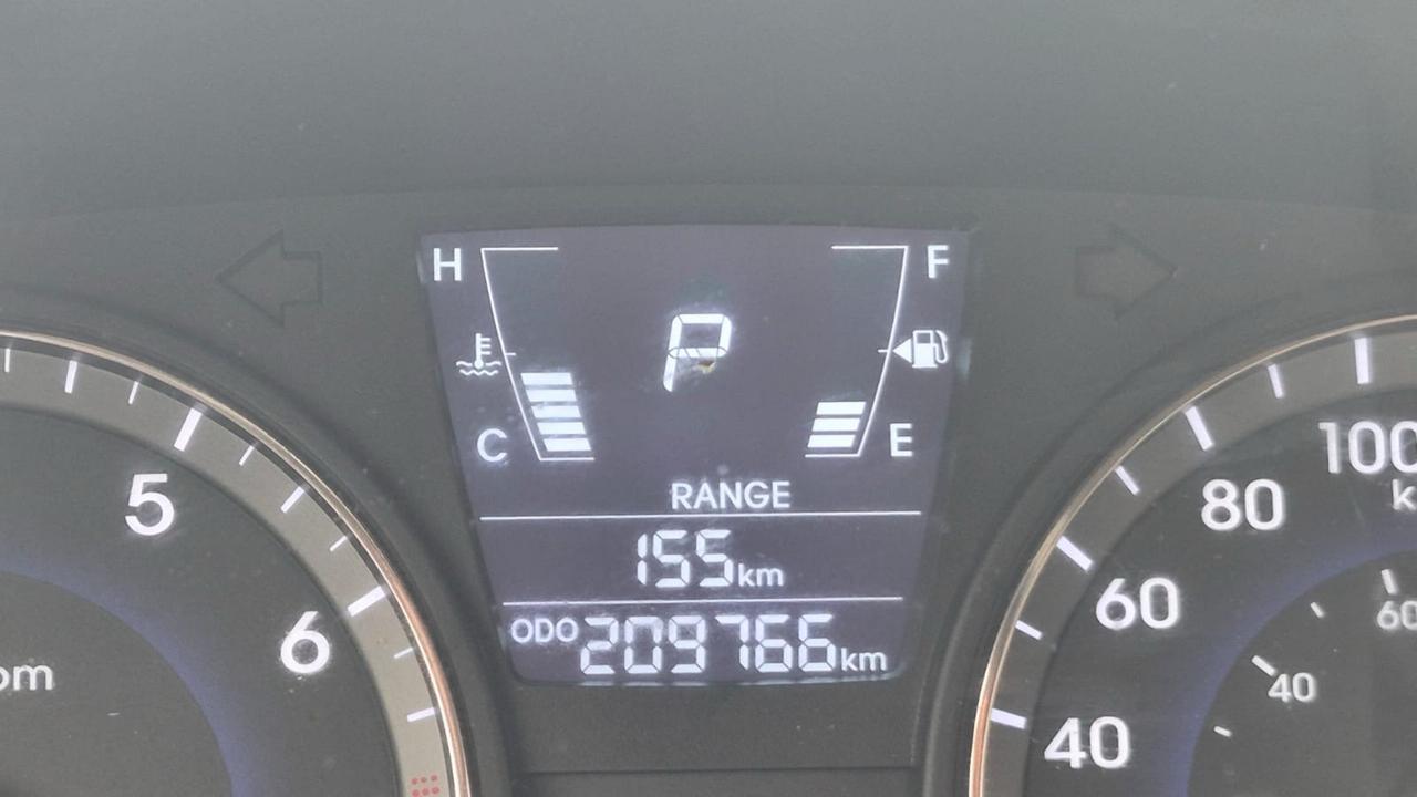 2012 Hyundai Accent GL Photo