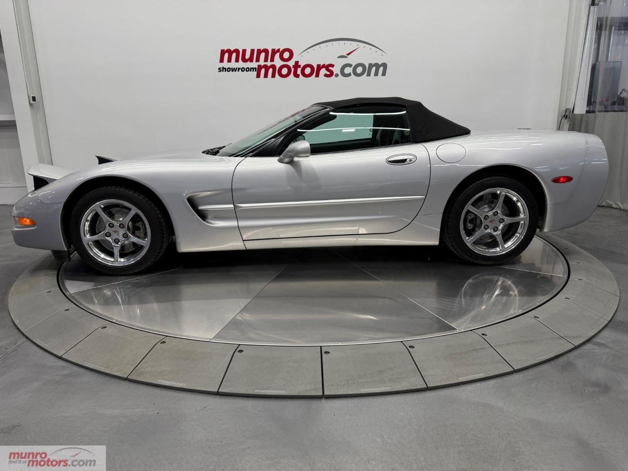 2002 Chevrolet Corvette 2dr Convertible Photo