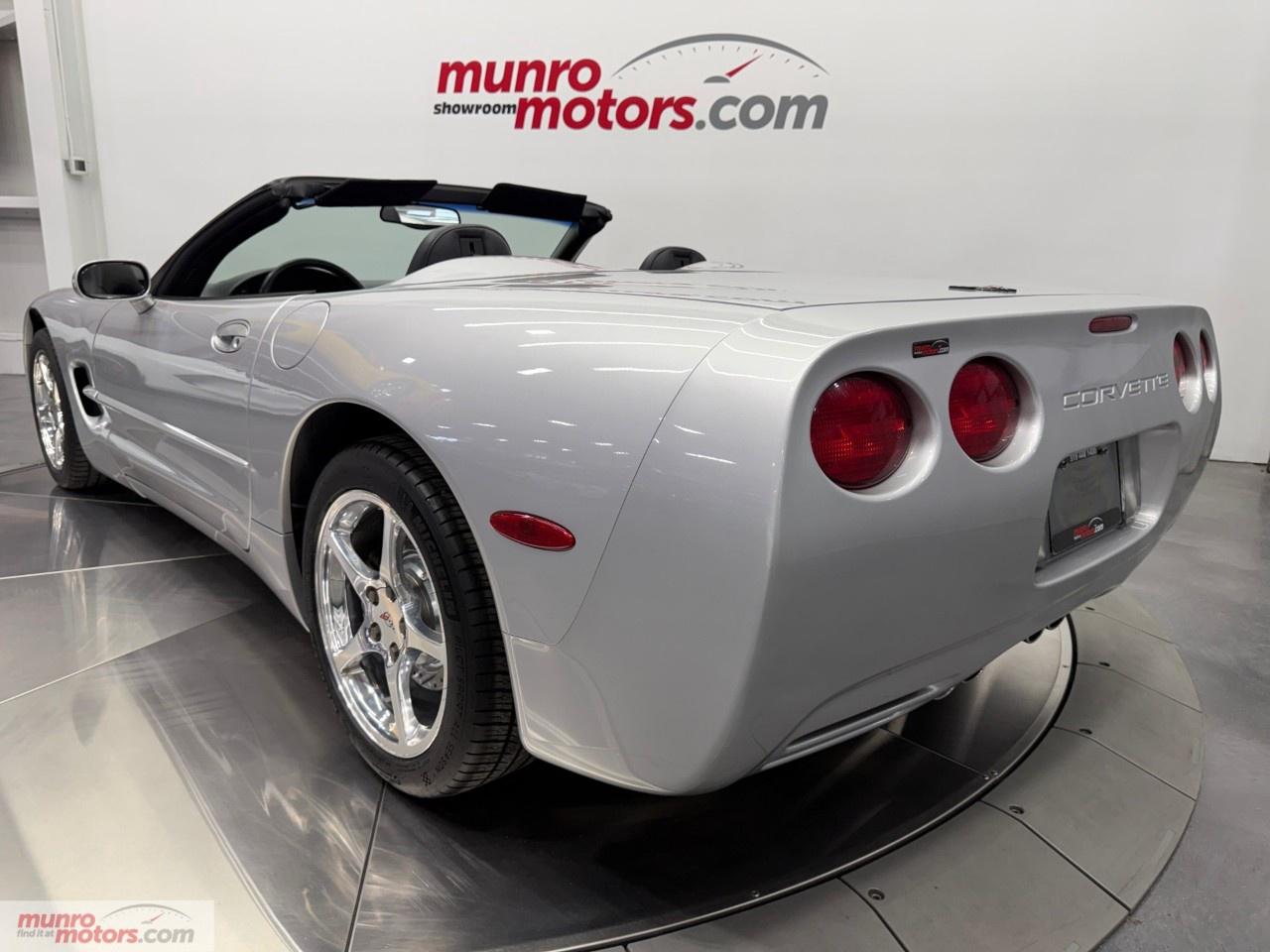 2002 Chevrolet Corvette 2dr Convertible Photo