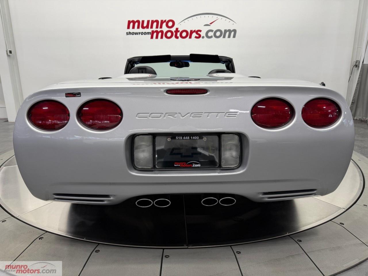 2002 Chevrolet Corvette 2dr Convertible Photo