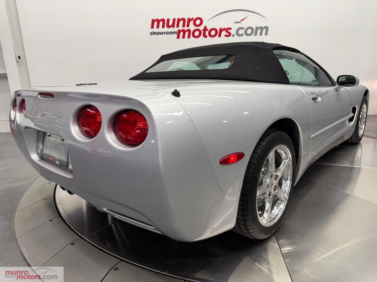 2002 Chevrolet Corvette 2dr Convertible Photo