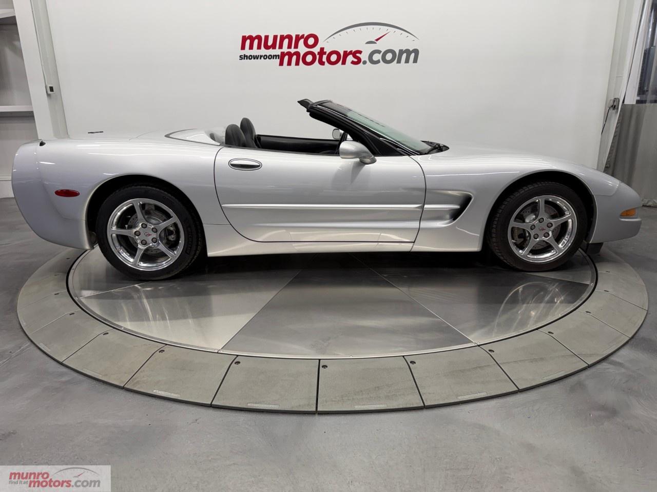 2002 Chevrolet Corvette 2dr Convertible Photo