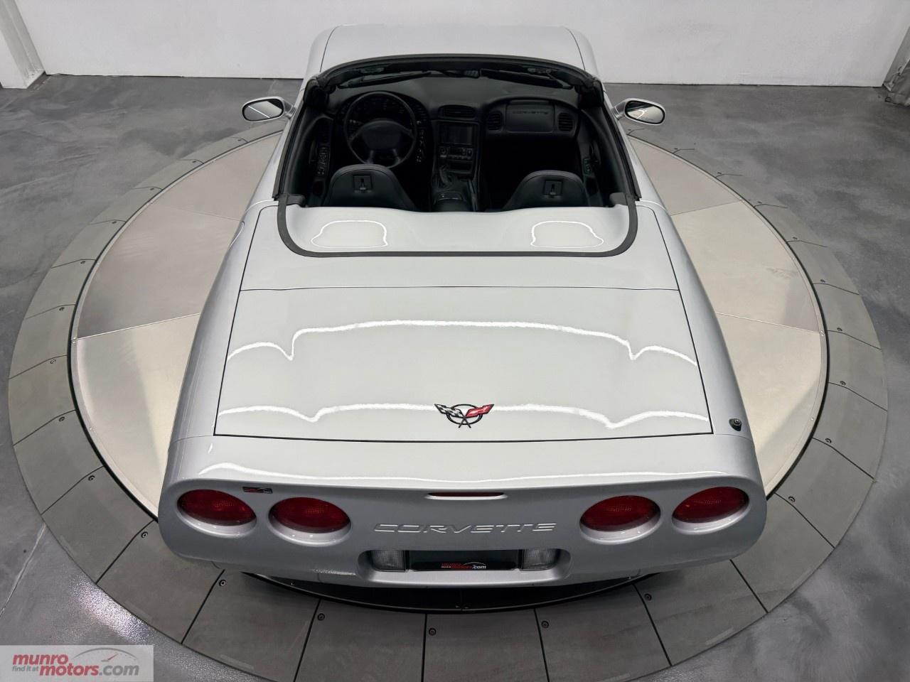 2002 Chevrolet Corvette 2dr Convertible Photo