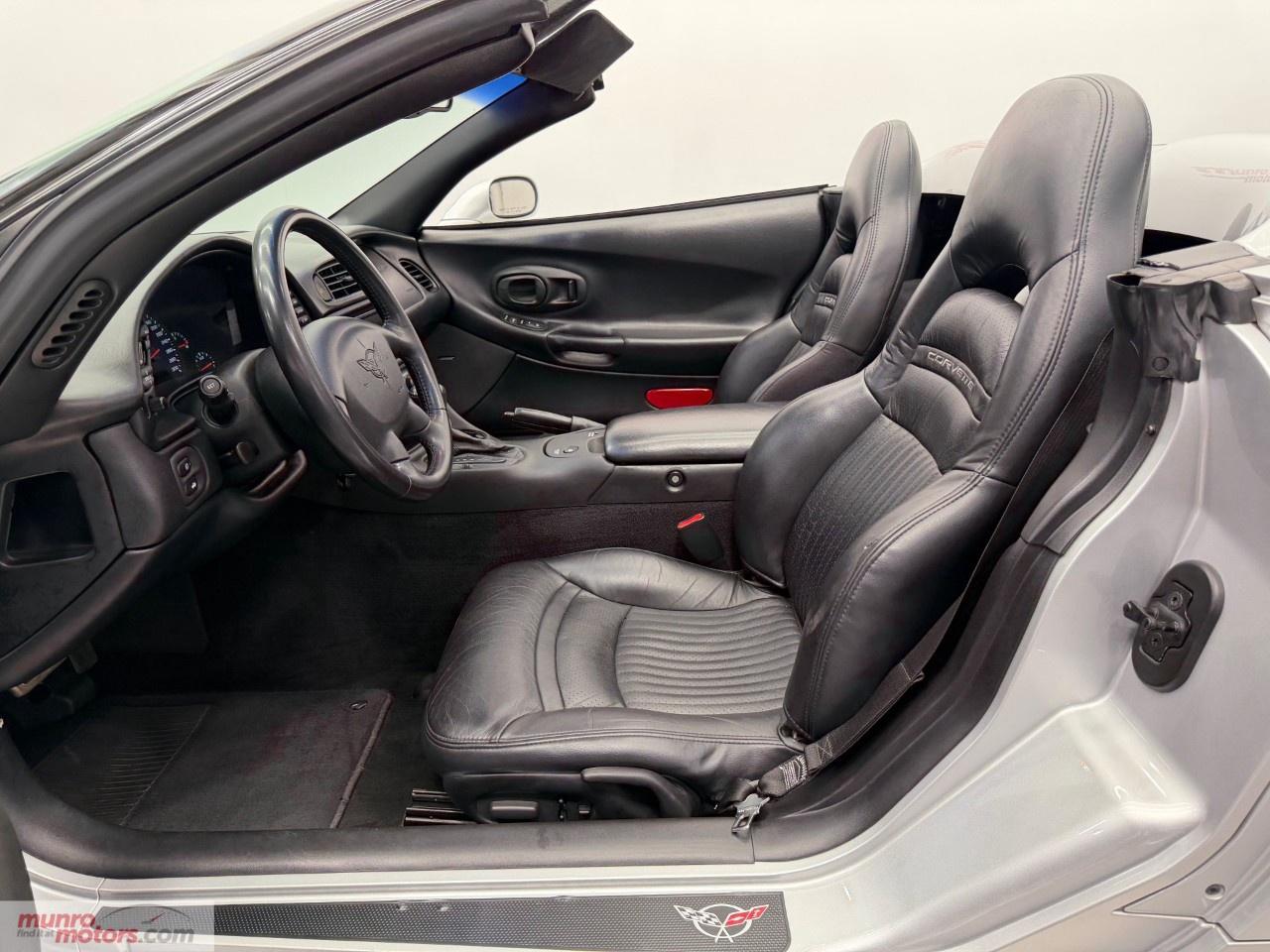 2002 Chevrolet Corvette 2dr Convertible Photo