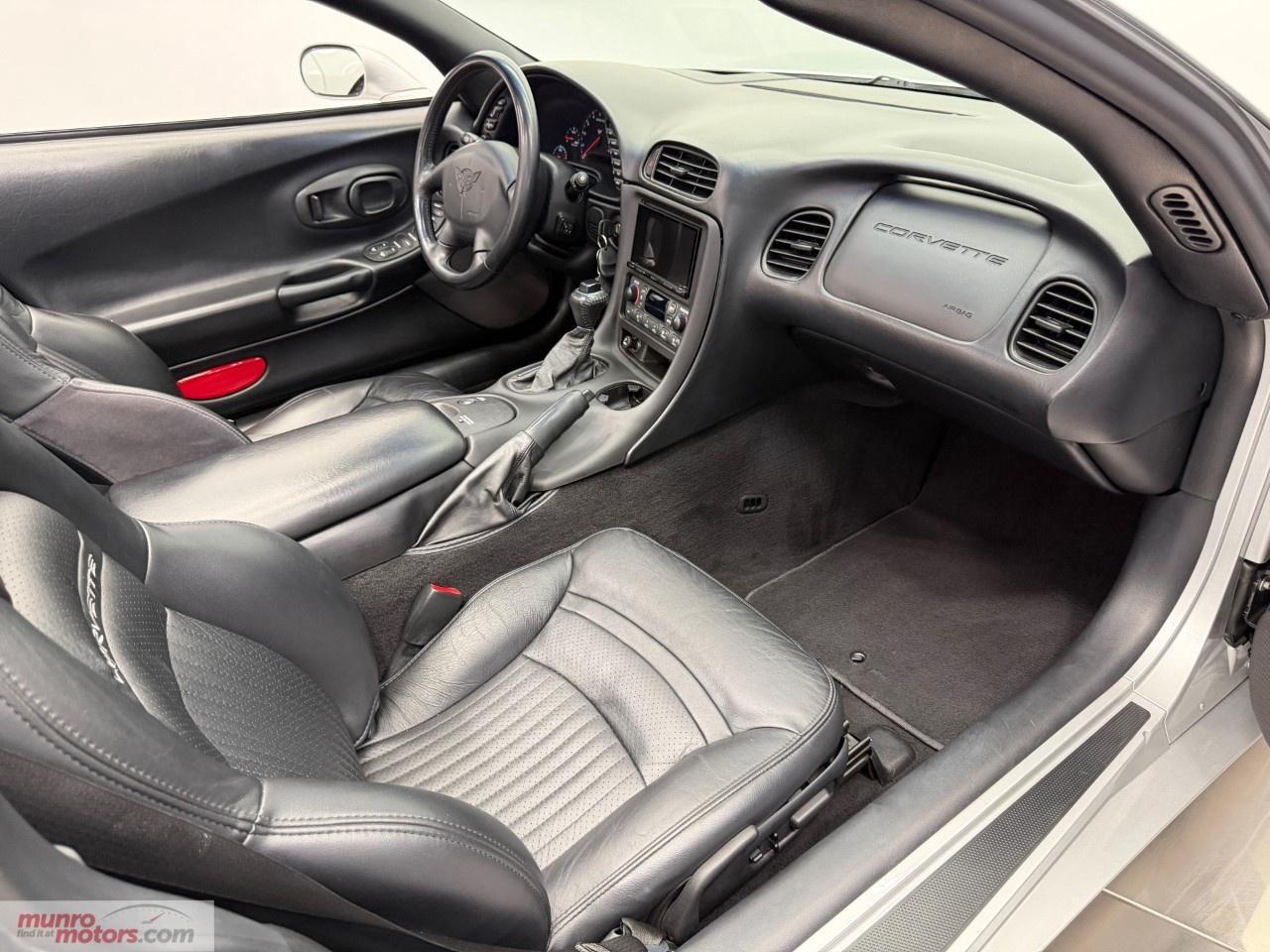 2002 Chevrolet Corvette 2dr Convertible Photo