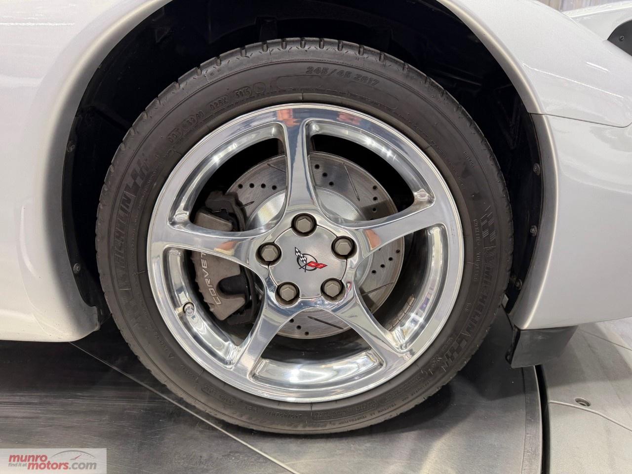 2002 Chevrolet Corvette 2dr Convertible Photo
