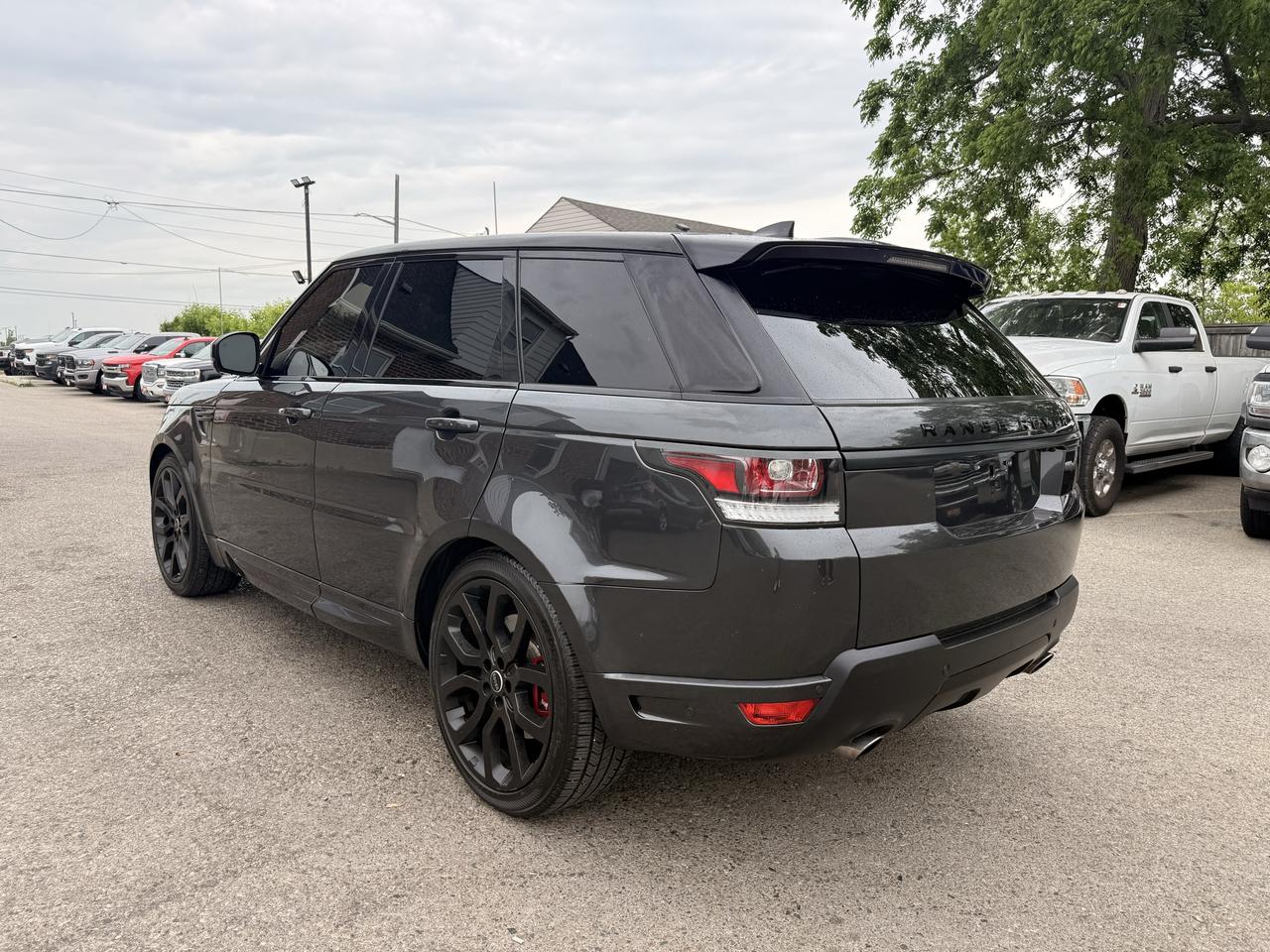 2017 Land Rover Range Rover Sport Autobiography | Clean CARFAX Photo4