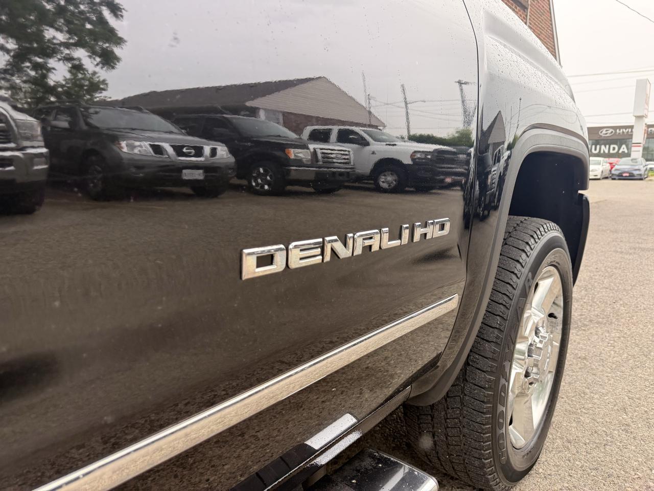 2016 GMC Sierra 2500 Denali | Duramax Diesel | Clean CARFAX Photo