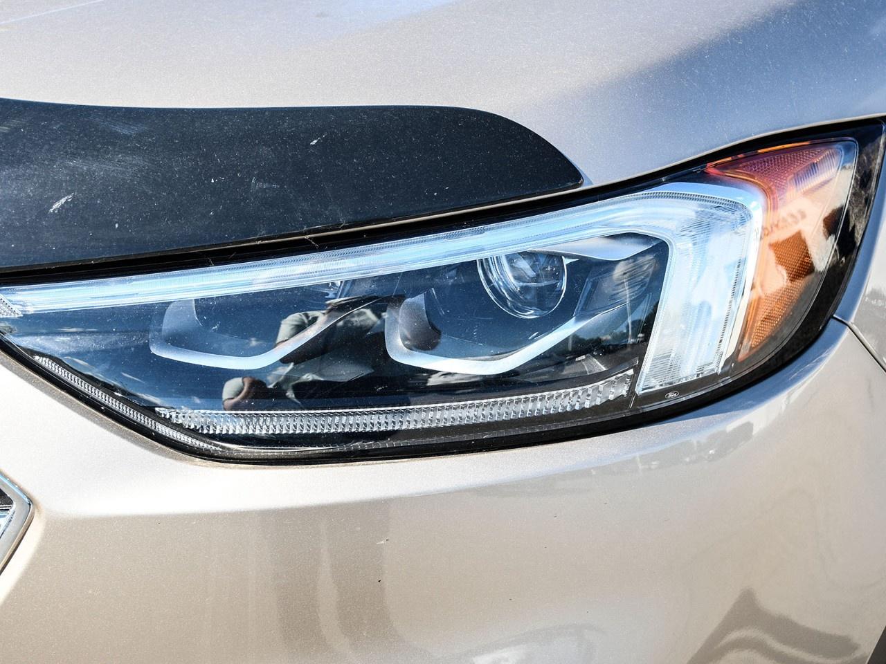 2020 Ford Edge Titanium AWD Photo