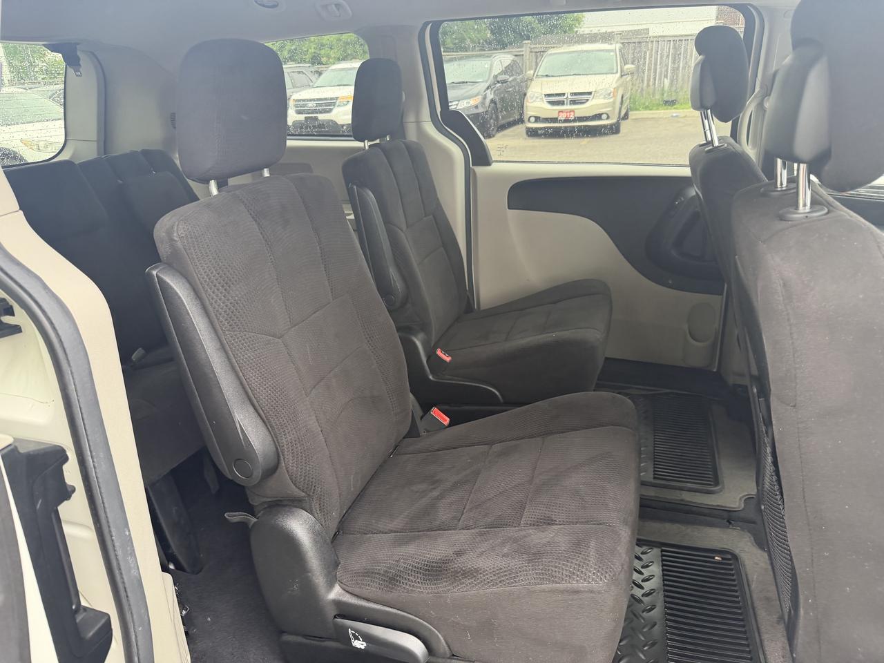 2013 Dodge Grand Caravan SXT | Clean CARFAX Photo