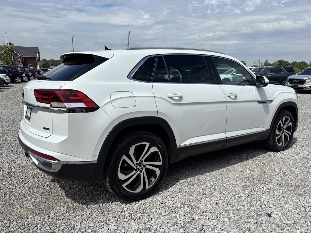 2021 Volkswagen Atlas Cross Sport Highline ~Exec. Line~ Photo