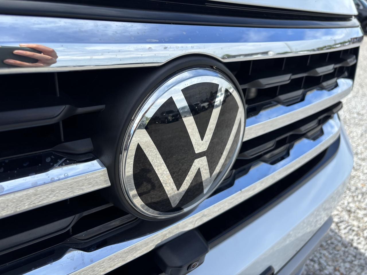 2021 Volkswagen Atlas Cross Sport Highline ~Exec. Line~ Photo