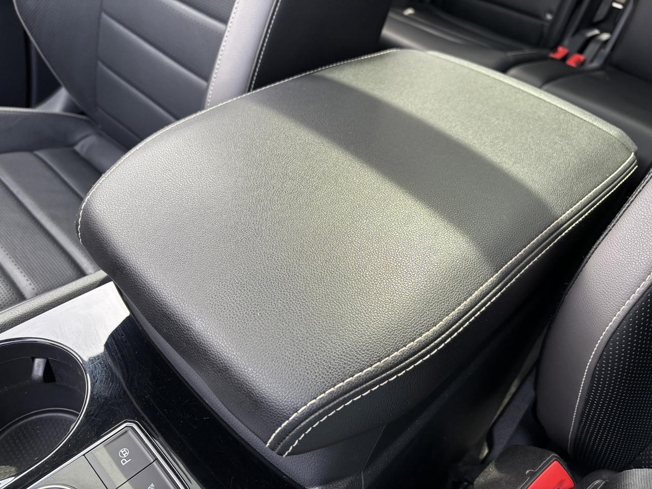 2021 Volkswagen Atlas Cross Sport Highline ~Exec. Line~ Photo