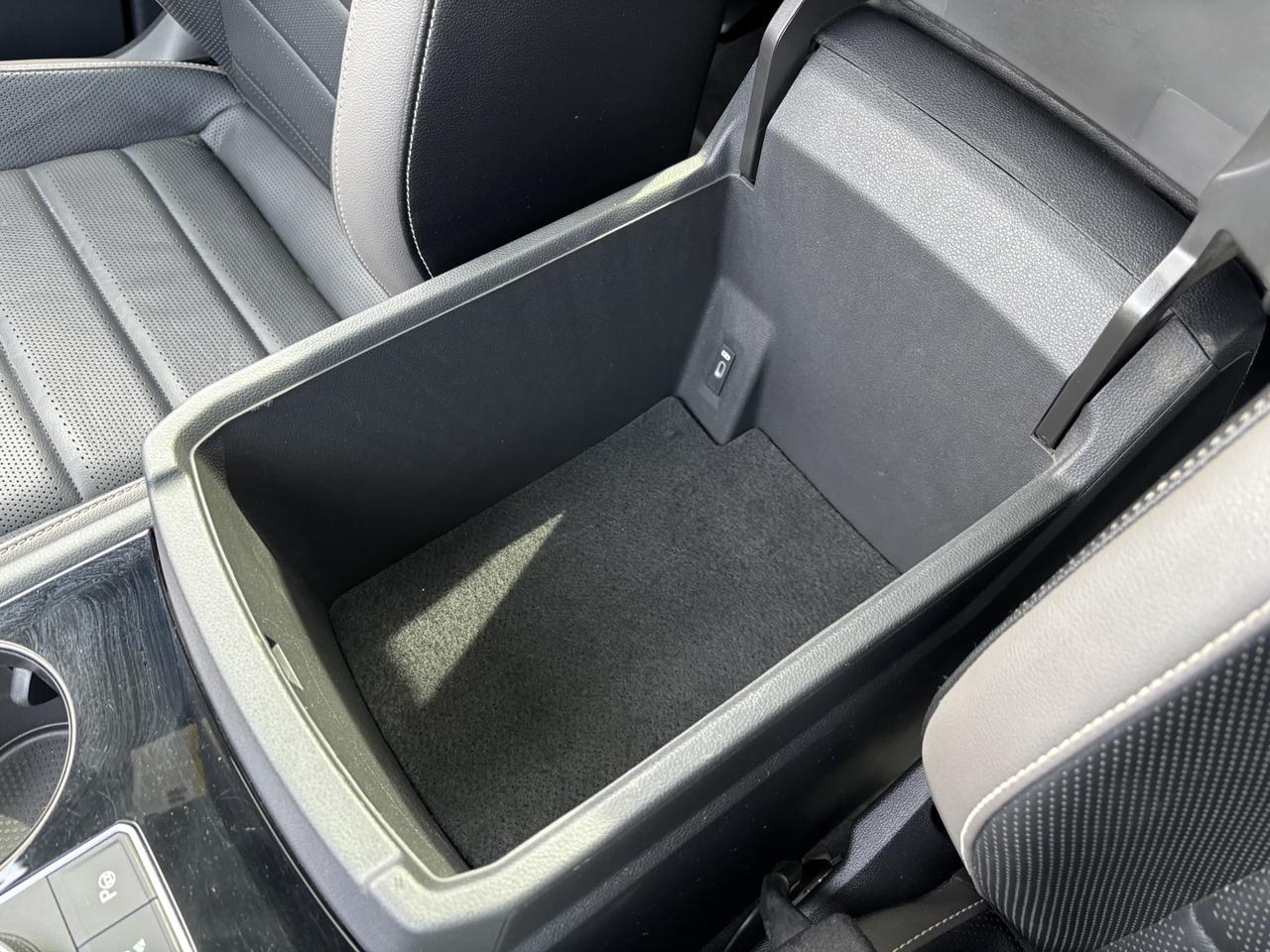 2021 Volkswagen Atlas Cross Sport Highline ~Exec. Line~ Photo