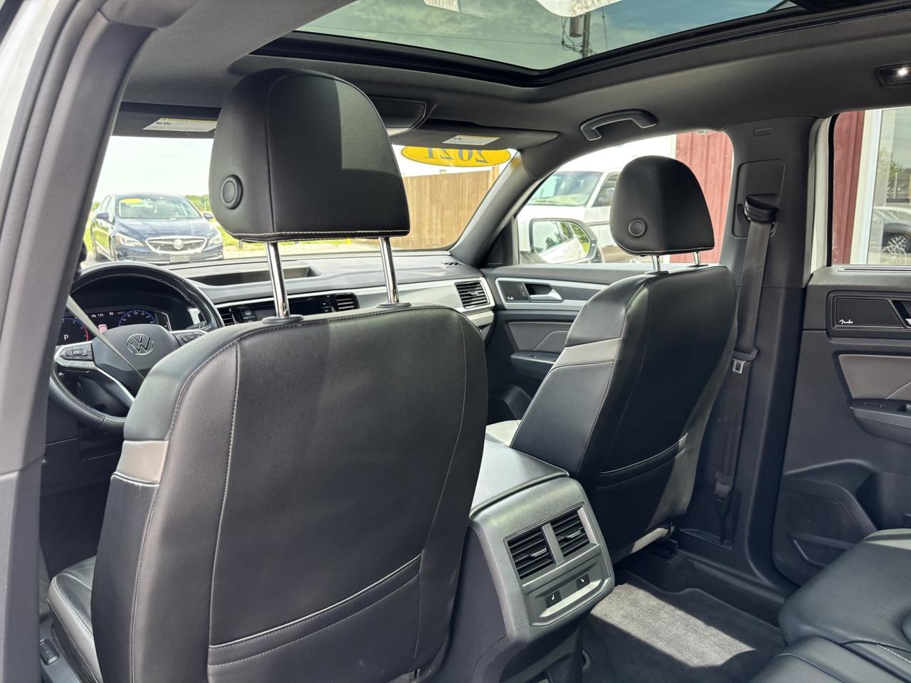 2021 Volkswagen Atlas Cross Sport Highline ~Exec. Line~ Photo