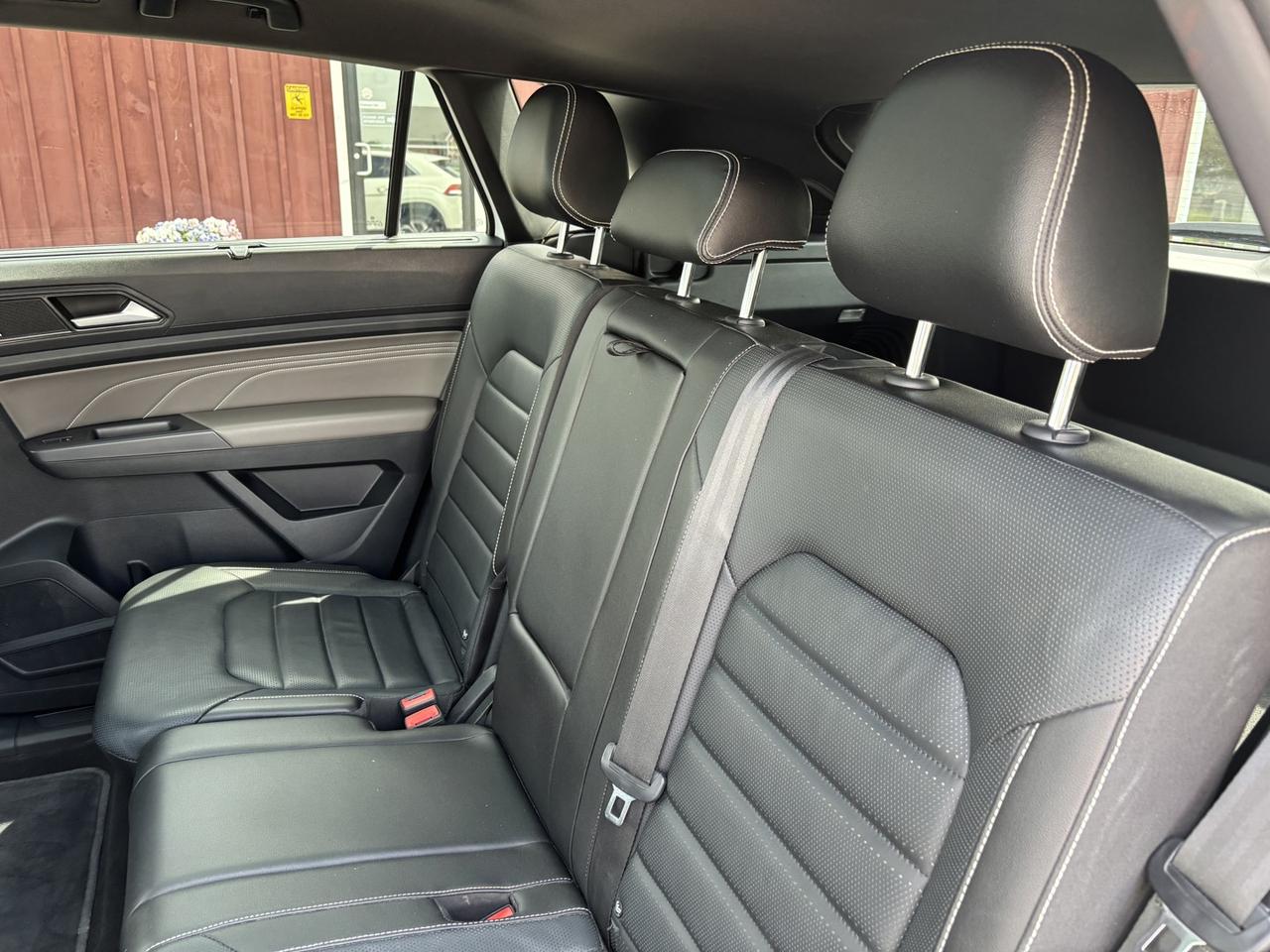 2021 Volkswagen Atlas Cross Sport Highline ~Exec. Line~ Photo