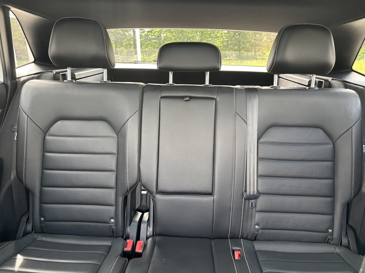 2021 Volkswagen Atlas Cross Sport Highline ~Exec. Line~ Photo